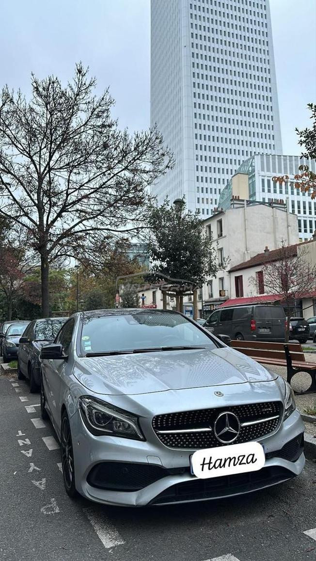 Mercedes-Benz 200 Diesel Automatique 2018 à Rabat