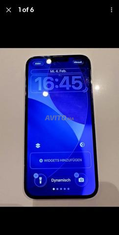 iPhone 13 pro max 256 numéro sur avito whatsapp seulement