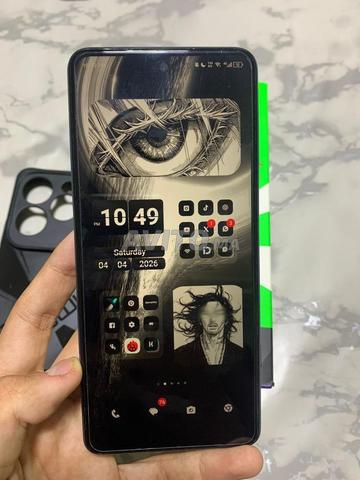 Infinix Hot 40 Pro très très bon état comme neuf - 2