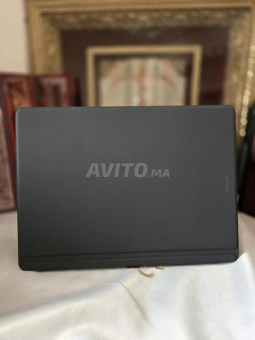 سيرفس برو 11 بزنس انتل الترا 236V 512 - 2