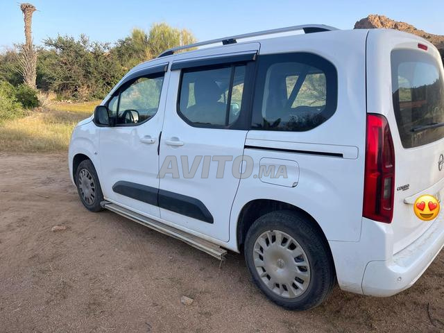 Opel Combo Diesel Manuelle 2021 à Tafraout - 2