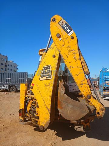 jcb 3cx موديل 2000 - 2