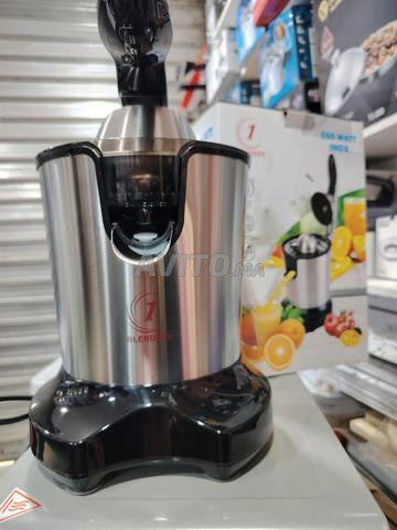 Presse-Agrumes Électrique Levie - 2