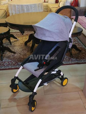 عربة أطفال قابلة للطي