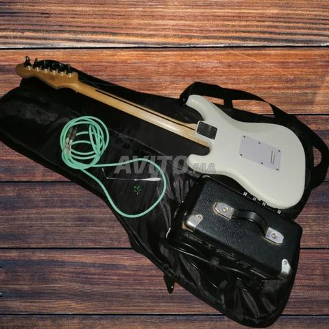 حزمة ستراتوكاستر Squier كاملة من فيندر - 2