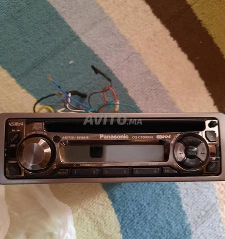 Autoradio CD Panasonic Premium d'étranger