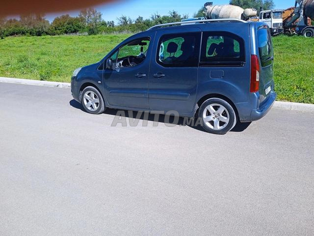 سيارة ممتازة - 2