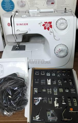 Machine à coudre Singer neuve