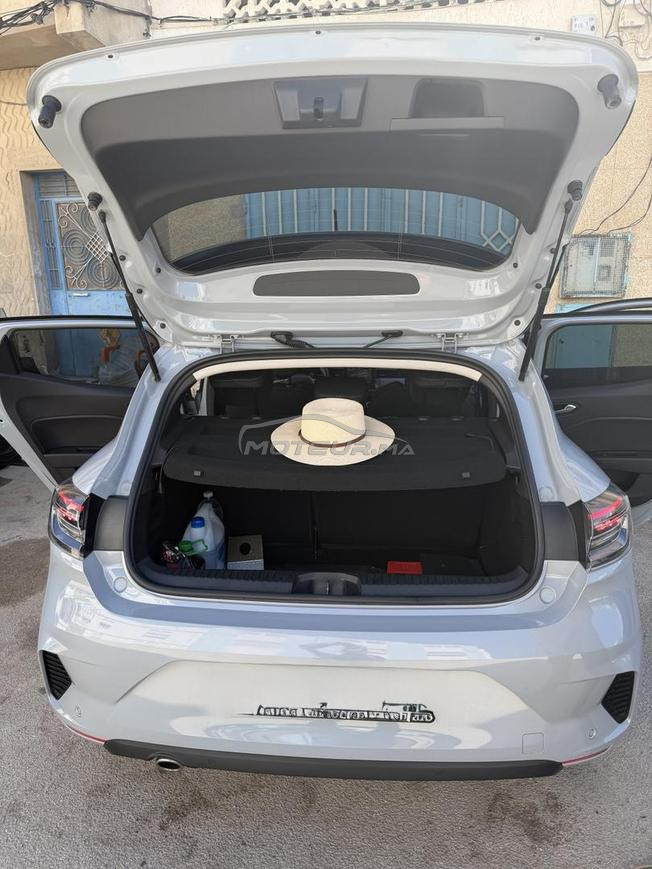 Renault Clio Diesel Manuelle 2024 à Taounate