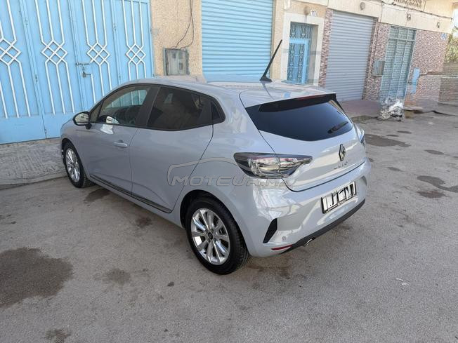 Renault Clio Diesel Manuelle 2024 à Taounate