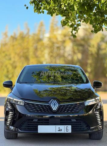 Renault Clio Diesel Manuelle 2024 à Salé