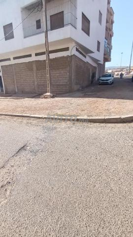 محل تجاري بواجهتين، في حي المحمدي أكادير - 2