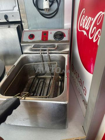 Friteuse posable électrique