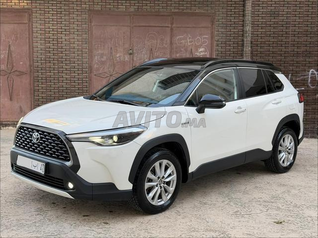 تويوتا كورولا هايبرد بنزين 2022