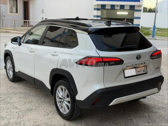 تويوتا كورولا هايبرد بنزين 2022 - 2