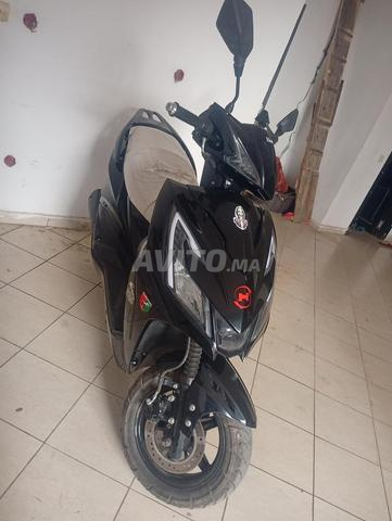 سكوتر دراجة نارية - 2