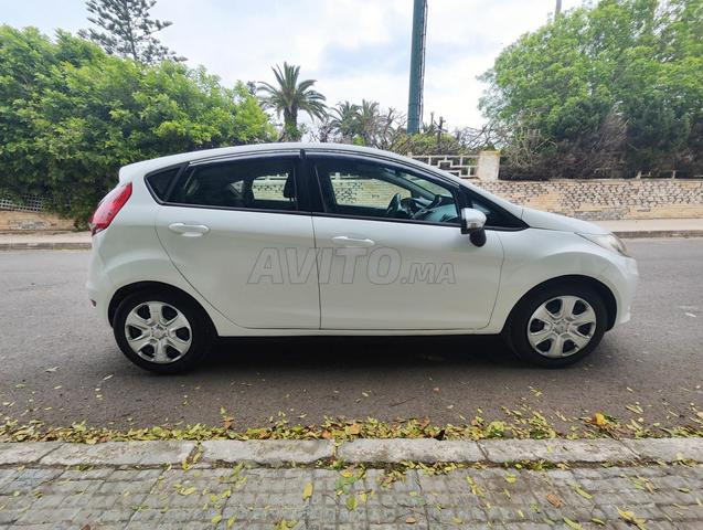 Ford Fiesta - 2