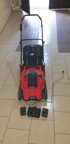 Tondeuse à gazon à 2 batteries