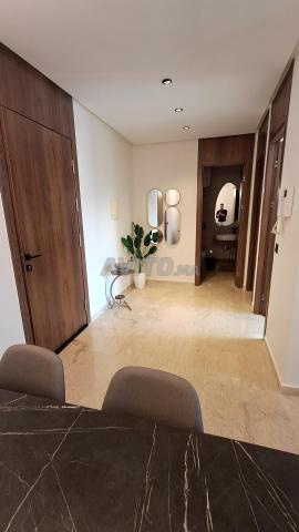 Studio Meublé à Louer à Bourgogne Anfa - image 5