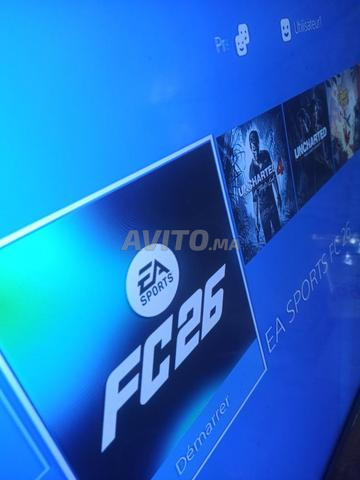 بلاي ستيشن 4 سليم معدلة