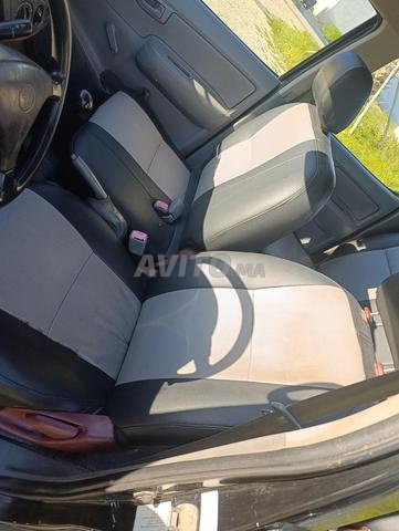 Toyota Hilux Diesel Manuelle 2009 à Al Hoceima - 2