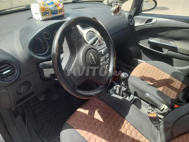 أوبل كورسا بنزين يدوي 2008 في طانطان - 2