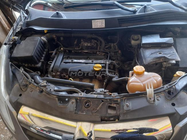 Opel Corsa Essence Manuelle 2008 à Tan-Tan