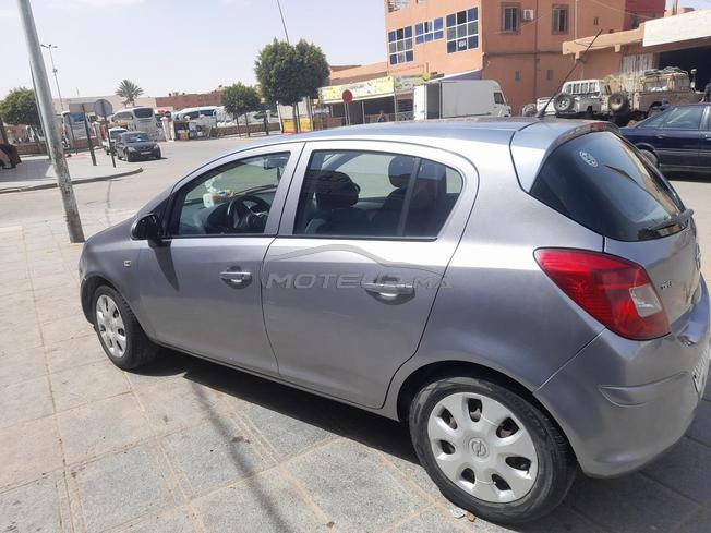 Opel Corsa Essence Manuelle 2008 à Tan-Tan