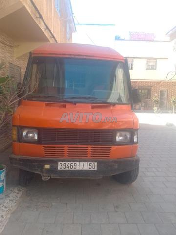 مرسيدس-بنز 207D ديزل يدوية 2008 في القنيطرة