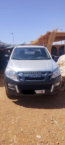 إيسوزو دي-ماكس 2021 114,000 كم - 2