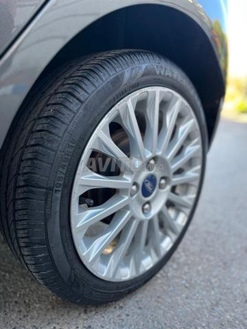 Ford Fiesta titanium diesel - 2