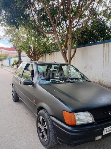 Ford Fiesta essence modèle 94 dédouane 2000 - 2