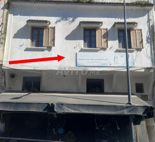 MAISON À LOUER 1ER ÉTAGE USAGE BUREAU