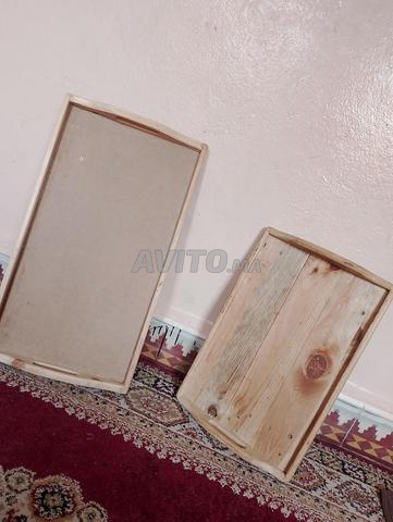 Vases en bois d'oud naturel, fait main, excellents