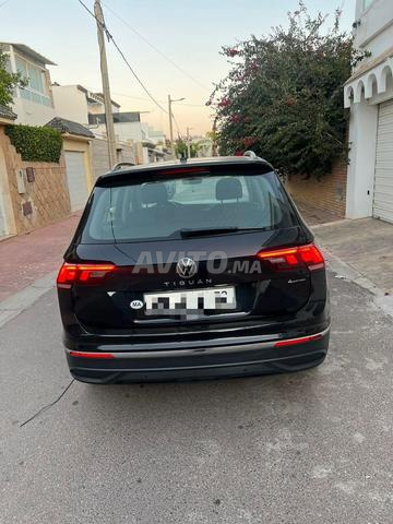 Volkswagen Tiguan - 2
