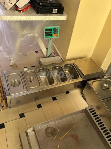 معدات وأجهزة للمطاعم والوجبات الخفيفة