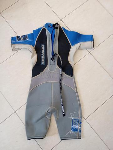 Vêtements de surf - 2