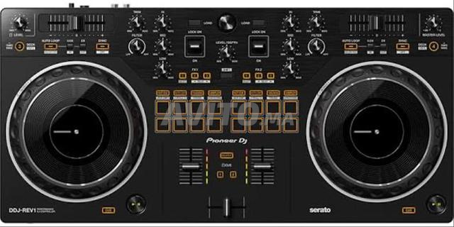 Table DJ DDJ REV 1 PRO