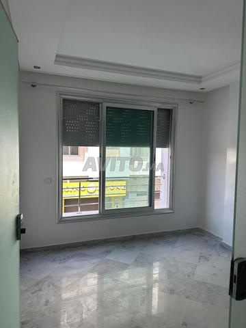 استوديو للإيجار - 2