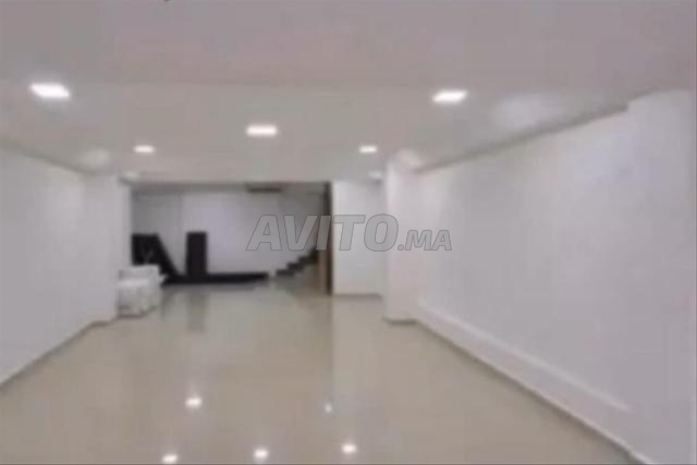 محل للكراء أو للبيع شارع المملكة العربية