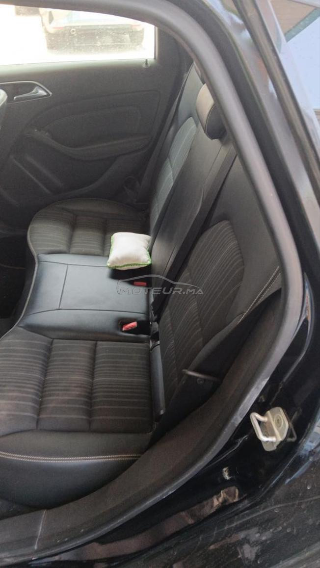 mercedes b180 très bon état 
