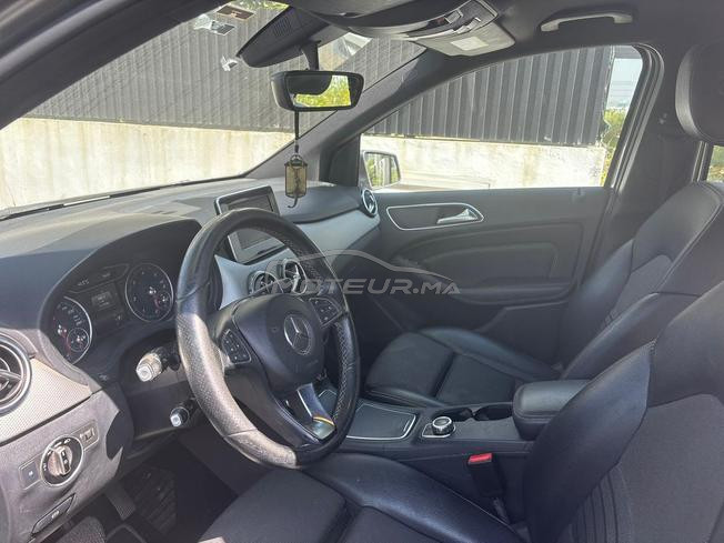 Mercedes-Benz 180 classe B Diesel Automatique 2018