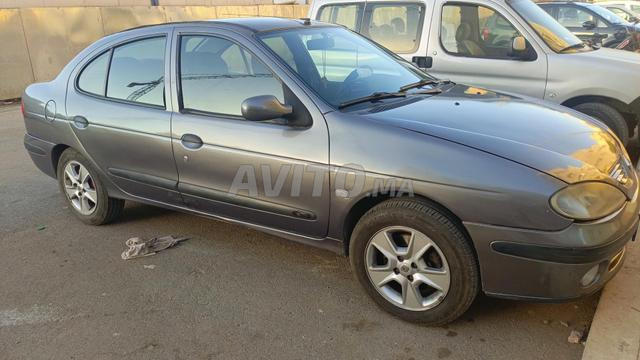 Renault Megane Classic 2002 moteur 7 chevaux