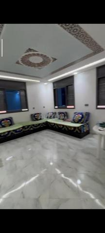 سفلية شوكة نقية للكراء