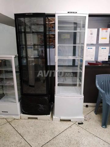 Vitrine de présentation 4 faces - 2