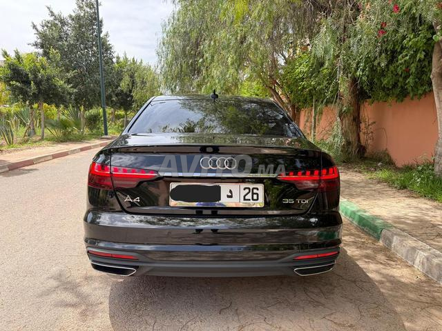 Audi A4 première main presque neuve - 2