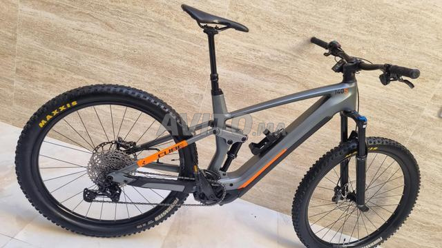 Cube Stereo Carbon Hybrid R29