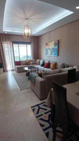 Superbe appart avec piscine & garage