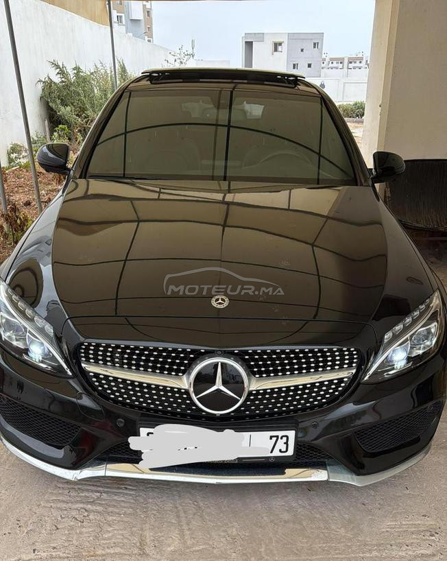 Mercedes-Benz 220 Diesel Automatique 2018 à Agadir