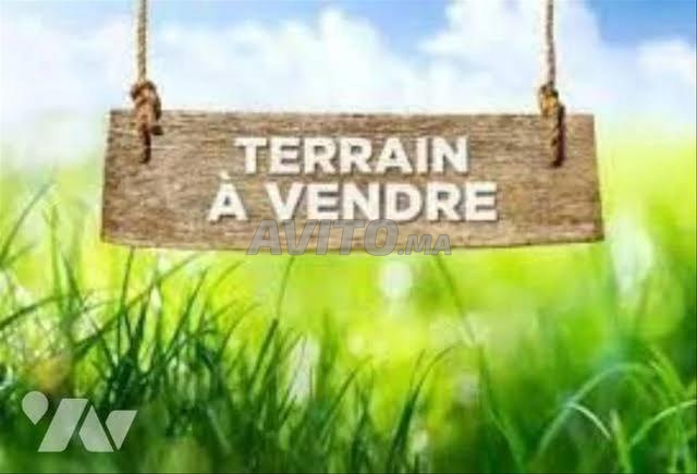 Terrain zone villa à vendre boulevard Hassan II
